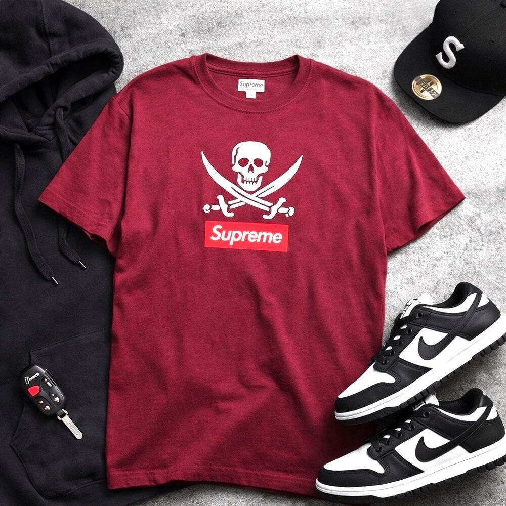 Supreme Neighborhood Skull Tee Shirt | Burgundy | Graphic Streetwear | Boys L - Picture 4 of 4